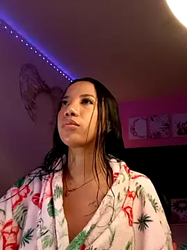 SallyWhitee online show from 17, 2, 2026