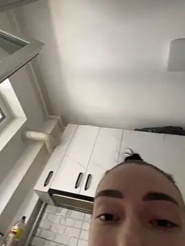 Snapshot of Celine_Roxelle chatting on 11, 3, 2026 Celine Roxelle online show from 11, 3, 2026