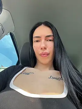 Snapshot of Celine_Roxelle chatting on 25, 3, 2026 Celine Roxelle online show from 25, 3, 2026