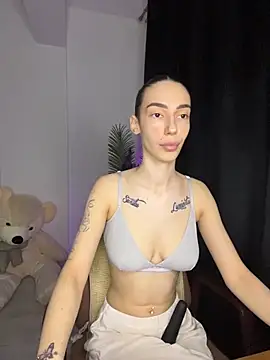 Snapshot of Celine_Roxelle chatting on 30, 3, 2026 Celine Roxelle online show from 30, 3, 2026