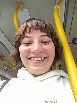 Maggie Geller online show from 9, 7, 2026