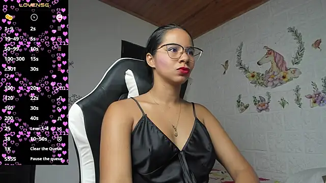 Snapshot of alisson_hoffman05 chatting on 11, 7, 2026 alisson hoffman05 online show from 11, 7, 2026