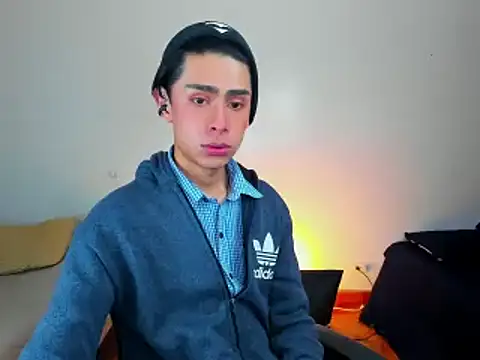 steve  gray online show from 14, 2, 2025