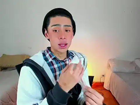 steve  gray online show from 19, 2, 2025