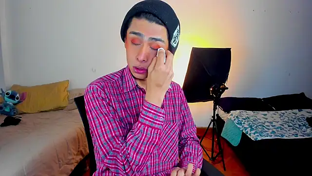 steve  gray online show from 13, 3, 2025