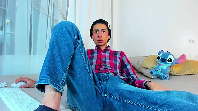 steve  gray online show from 21, 3, 2025