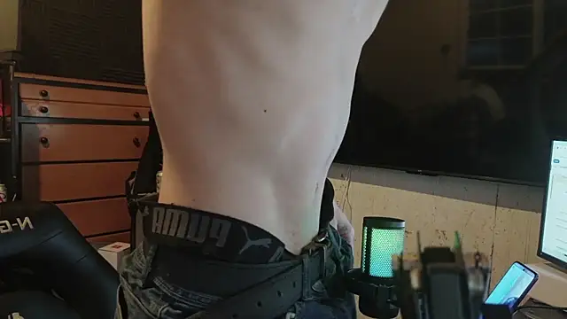 nuttyking2022 online show from 8, 2, 2026