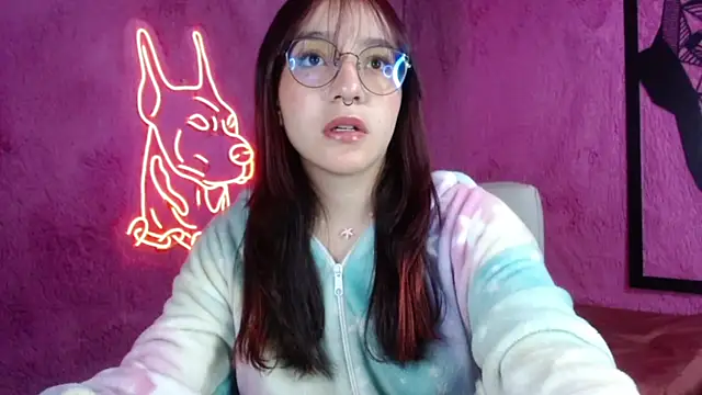 Snapshot of Sunshinegirl__ chatting on 28, 2, 2025 Sunshinegirl online show from 28, 2, 2025