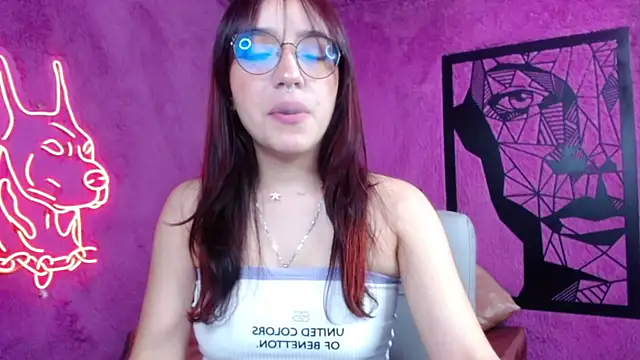 Snapshot of Sunshinegirl__ chatting on 14, 3, 2025 Sunshinegirl online show from 14, 3, 2025