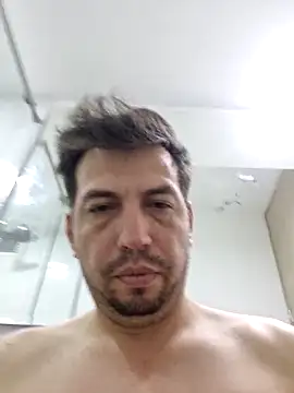 reyarturs13 online show from 5, 3, 2025