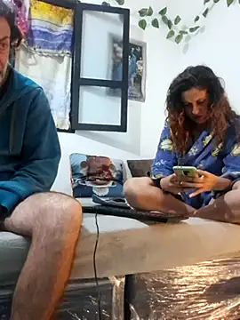 jeans and emma online show from 9, 10, 2025