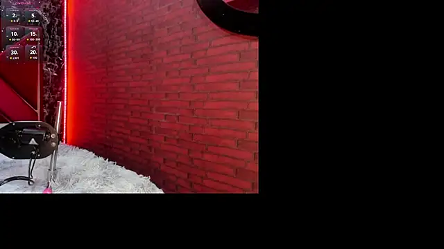 Snapshot of IVISBOUNCYASS chatting on 17, 5, 2026 IVISBOUNCYASS online show from 17, 5, 2026