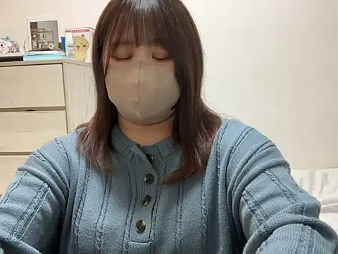 Snapshot of mitarashi_awww chatting on 8, 2, 2025 mitarashi awww online show from 8, 2, 2025