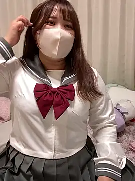 Snapshot of mitarashi_awww chatting on 19, 9, 2025 mitarashi awww online show from 19, 9, 2025