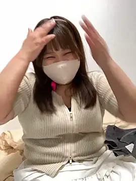 Snapshot of mitarashi_awww chatting on 26, 9, 2025 mitarashi awww online show from 26, 9, 2025