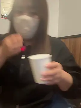 Snapshot of mitarashi_awww chatting on 27, 10, 2025 mitarashi awww online show from 27, 10, 2025