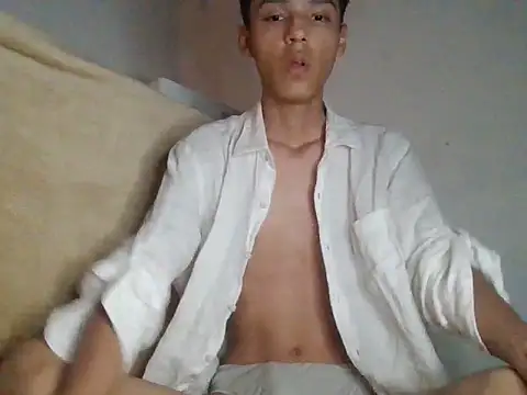 Snapshot of ChavoOT chatting on 15, 2, 2025 ChavoOT online show from 15, 2, 2025