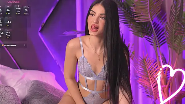 LilaRoses online show from 28, 2, 2025