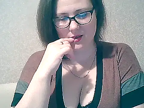 Snapshot of MerryLaCherry chatting on 6, 2, 2025 MerryLaCherry online show from 6, 2, 2025