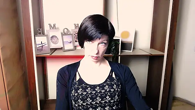  AngeliaFlow  online show from 24, 11, 2025