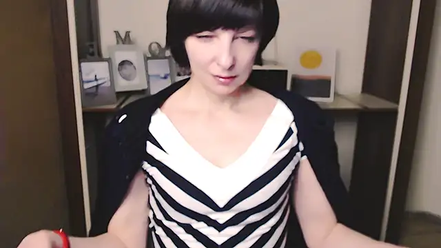  AngeliaFlow  online show from 4, 4, 2026