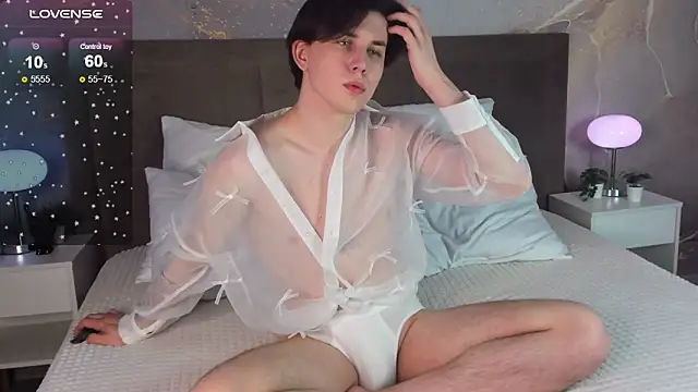 AdrianoAubert online show from 22, 3, 2025