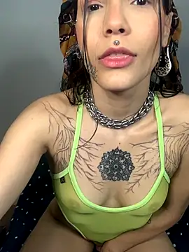 nickelfie online show from 13, 11, 2025