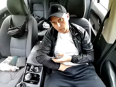 Snapshot of CriminalJunction6 chatting on 15, 9, 2025 CriminalJunction6 online show from 15, 9, 2025