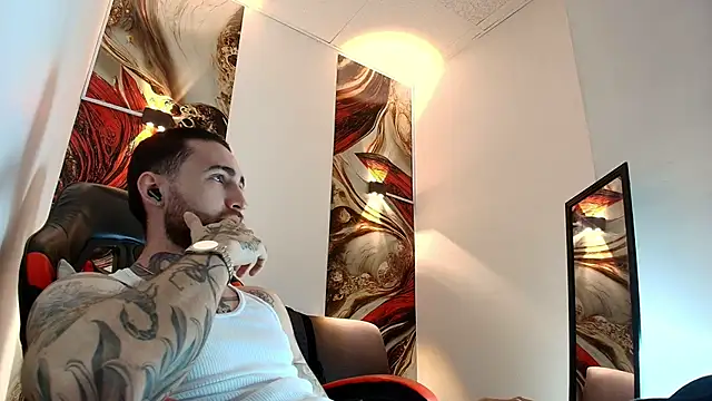 Luke davis01 online show from 31, 3, 2026