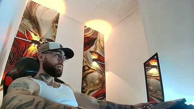 Snapshot of Luke_davis01 chatting on 8, 5, 2026 Luke davis01 online show from 8, 5, 2026