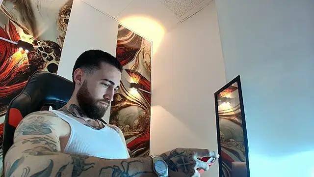 Luke davis01 online show from 24, 6, 2026