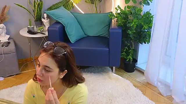 PortiaBellew online show from 11, 2, 2025