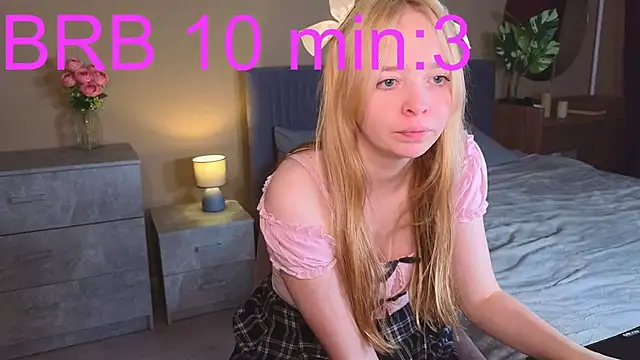 Bellla Murrr online show from 7, 3, 2025