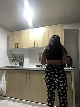 Snapshot of HannahFiore chatting on 14, 3, 2025 HannahFiore online show from 14, 3, 2025