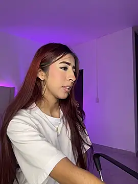 Snapshot of Mirandaa_Rogers chatting on 23, 6, 2026 Mirandaa Rogers online show from 23, 6, 2026
