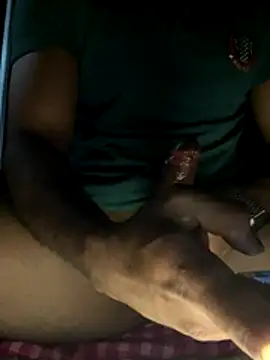 Snapshot of jimi-3011 chatting on 28, 11, 2025 jimi-3011 online show from 28, 11, 2025