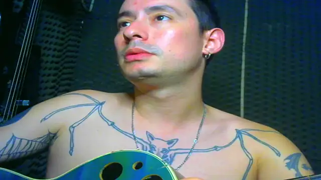 vampireathome online show from 4, 3, 2025