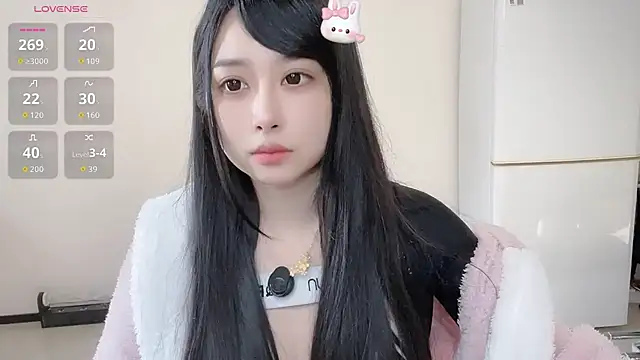 Snapshot of Moonccoi chatting on 10, 1, 2026 Moonccoi online show from 10, 1, 2026