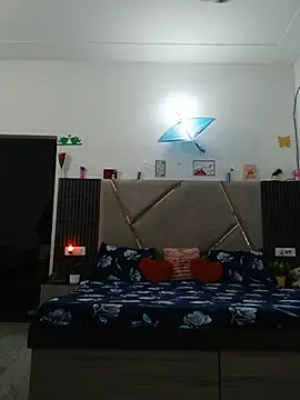 Snapshot of shnaz_1 chatting on 27, 6, 2026 shnaz 1 online show from 27, 6, 2026