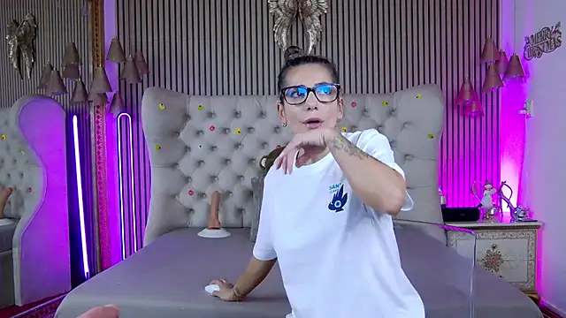 PlayfulShow online show from 11, 11, 2025