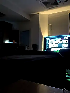 Snapshot of xdream chatting on 8, 11, 2025 xdream online show from 8, 11, 2025