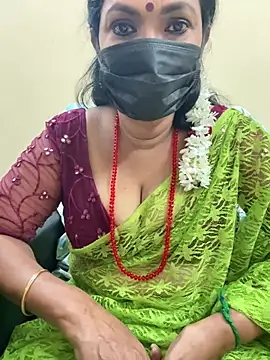 Snapshot of niiveditha chatting on 6, 2, 2025 niiveditha online show from 6, 2, 2025