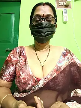 Snapshot of niiveditha chatting on 27, 2, 2025 niiveditha online show from 27, 2, 2025