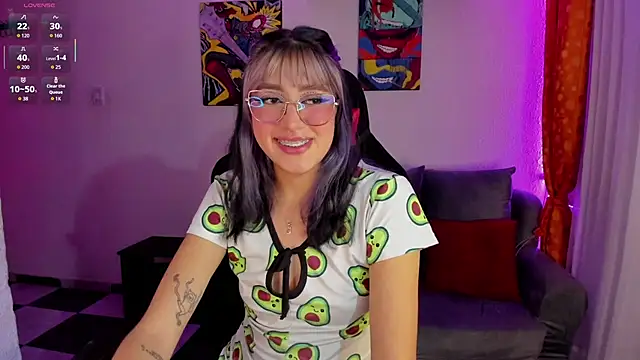 Daphne Jhons online show from 12, 1, 2026