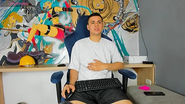 Sebastian Phoenix online show from 1, 3, 2025