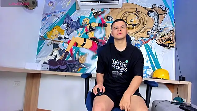 Sebastian Phoenix online show from 13, 3, 2025