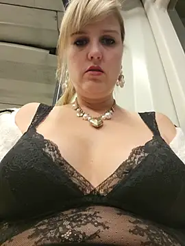 Sexybiene969 online show from 14, 11, 2025