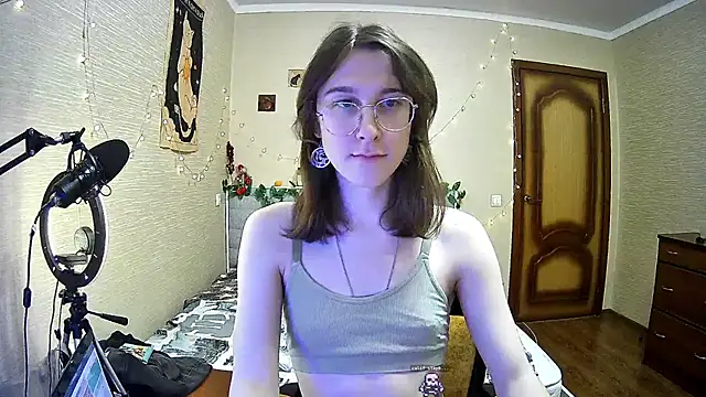 Snapshot of tangerine4dreams chatting on 11, 2, 2025 tangerine4dreams online show from 11, 2, 2025