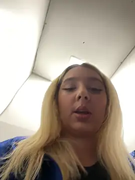 hotamanda01 online show from 13, 12, 2025