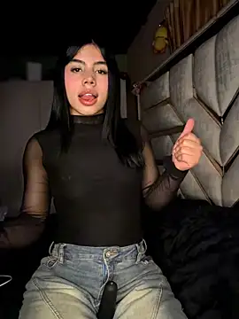 Laura-Khalifa online show from 27, 3, 2026